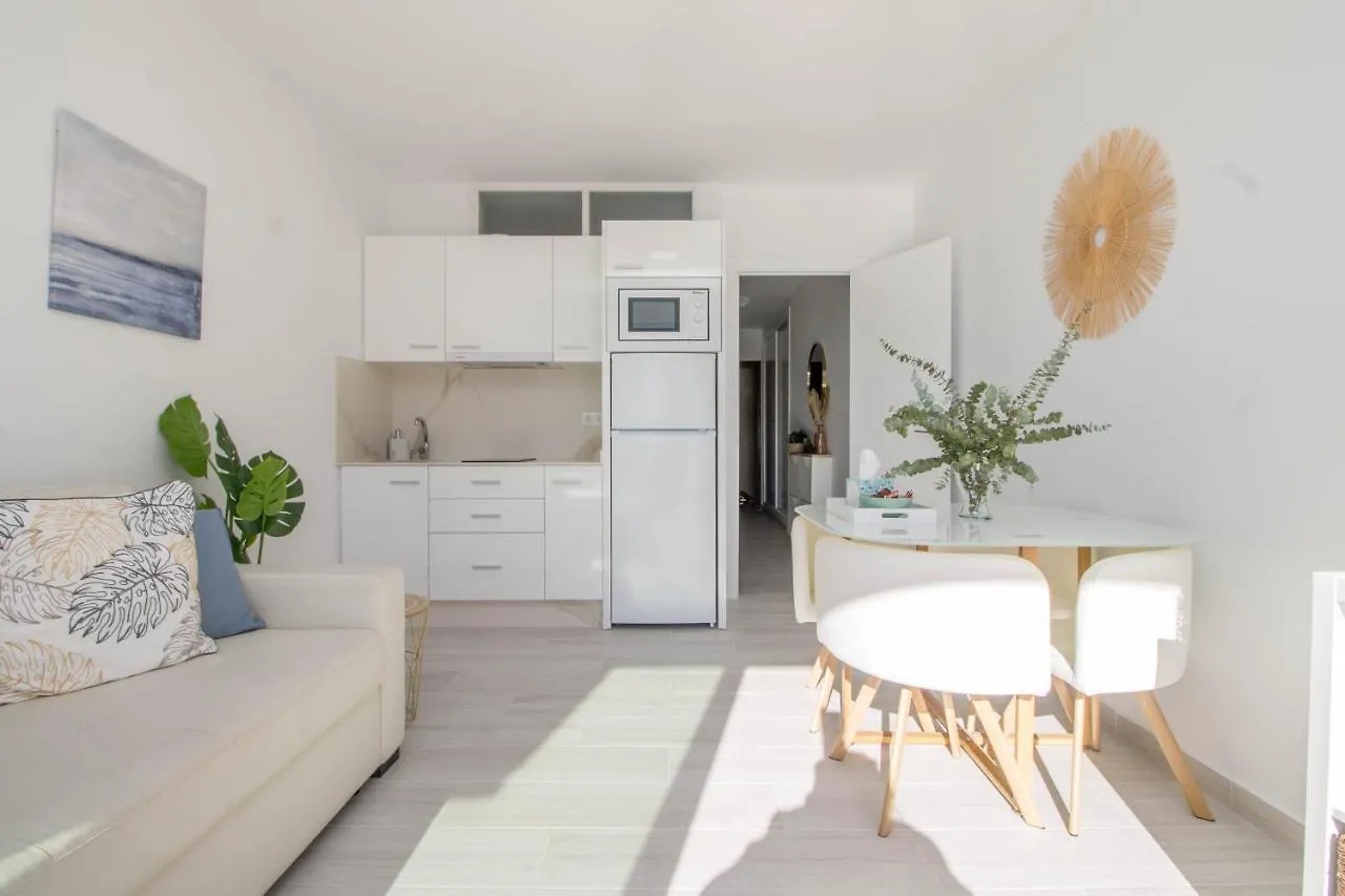 アパート Carihuela Palace 912 By Ivi Real Estate トレモリノス