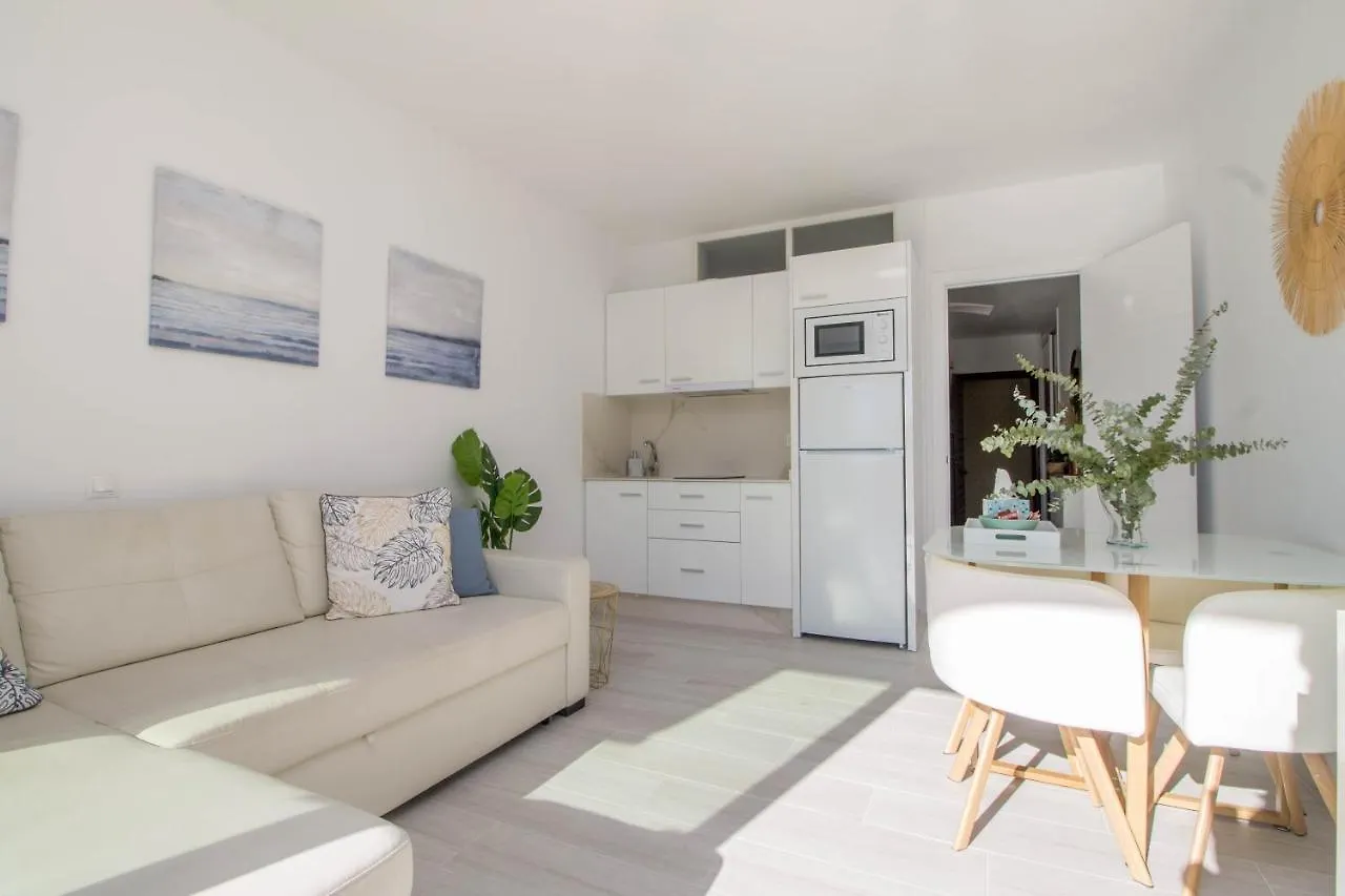 Carihuela Palace 912 By Ivi Real Estate Torremolinos Apartment